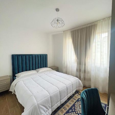 Central City Apartment Tiranë Ngoại thất bức ảnh