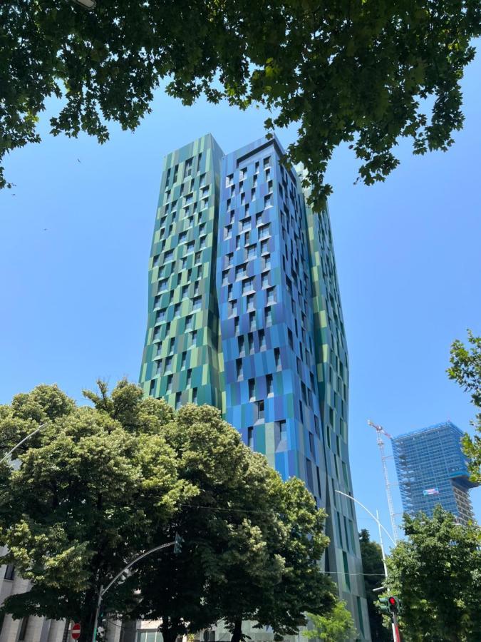 Central City Apartment Tiranë Ngoại thất bức ảnh